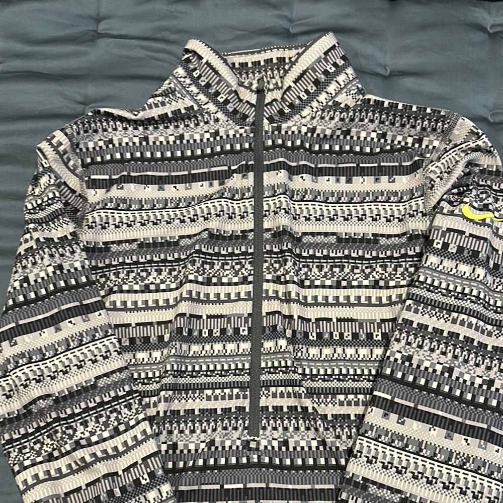 Nike Women's Sweater - Black, Gray, White, Yellow - Picture 4 of 5
